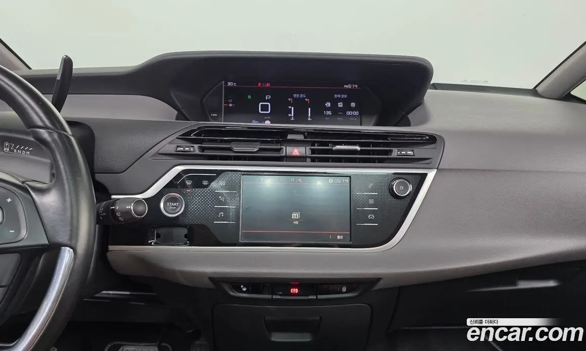 Citroen C4 Spacetourer 2019 1.5 автомат (гидро), фото 30 Citroen C4 Spacetourer 2019 1.5 автомат (гидро), фото 30