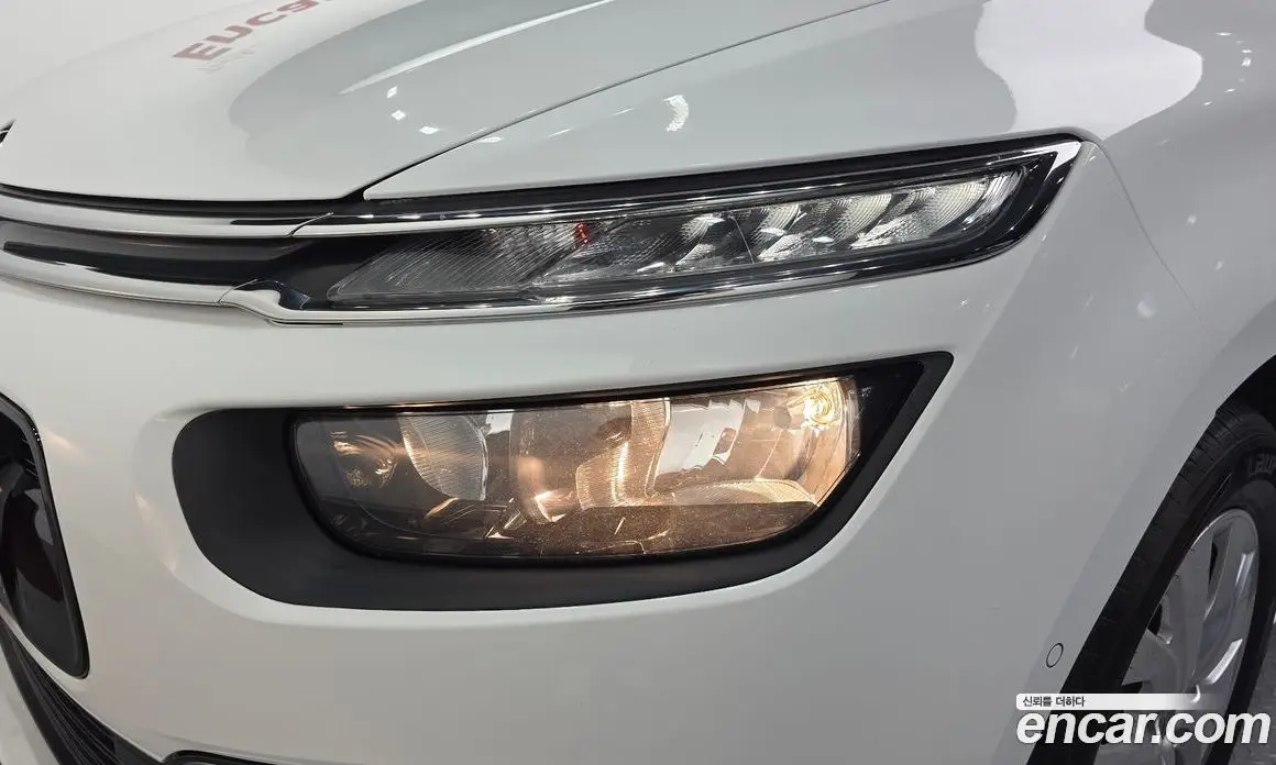 Citroen C4 Spacetourer 2019 1.5 автомат (гидро), фото 8 Citroen C4 Spacetourer 2019 1.5 автомат (гидро), фото 8