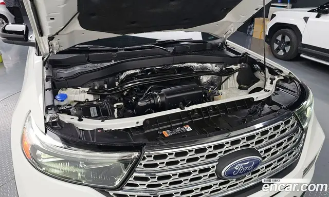 Ford Explorer 2019 2.3 автомат (гидро), миниатюра 6