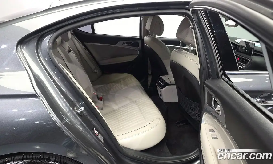 Genesis G70 2018 2.0 автомат (гидро), фото 17