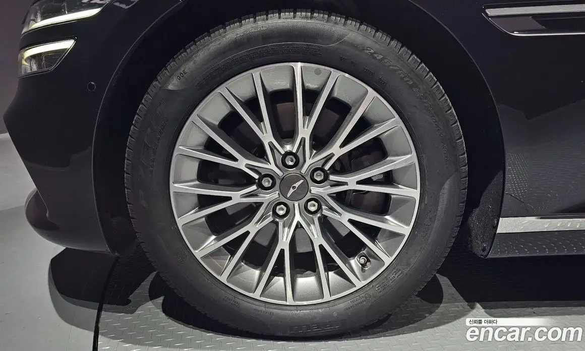Genesis G80 2023 2.5 автомат (гидро), фото 5