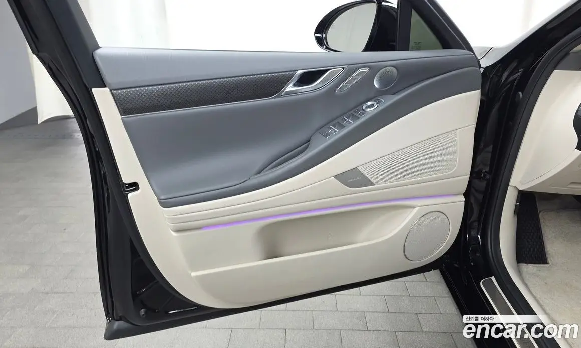 Genesis G80 2025 2.5 автомат (гидро), фото 14