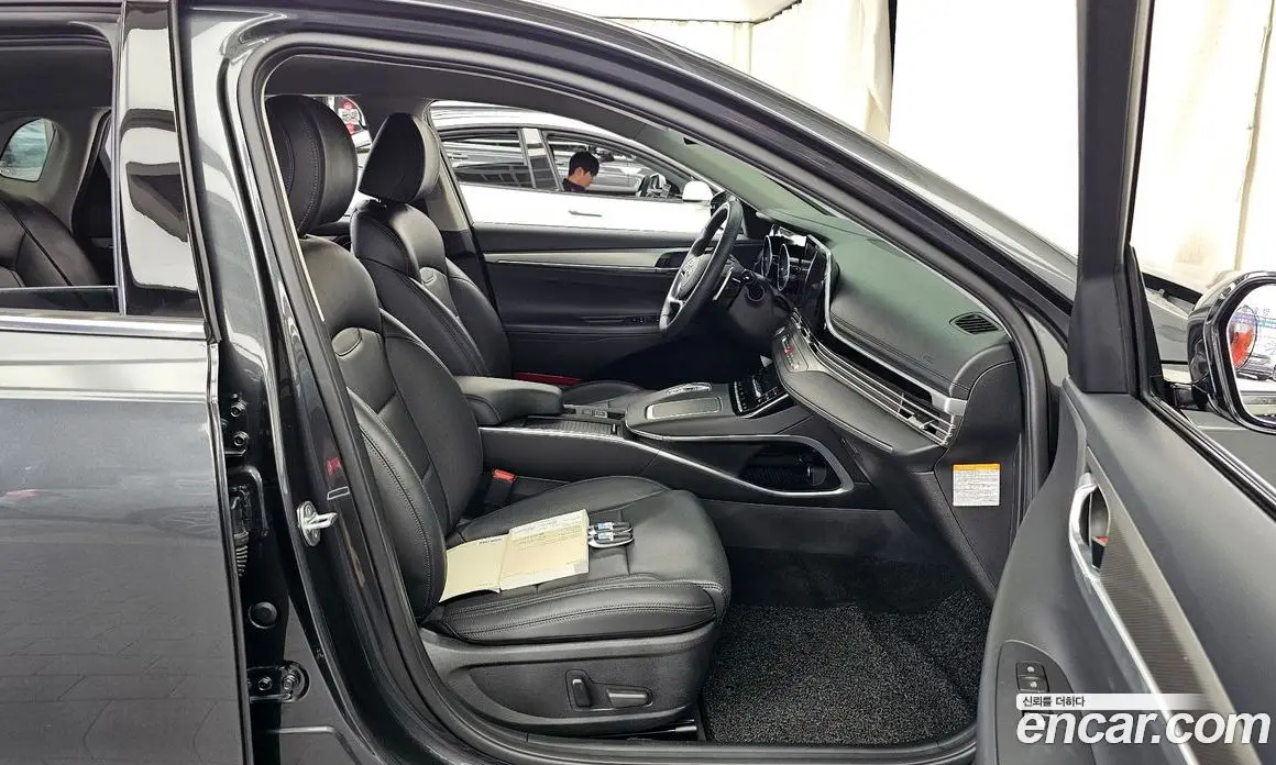 Hyundai Grandeur 2021 2.4 автомат (гидро), фото 11