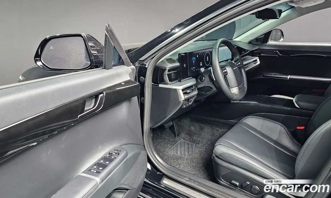 Hyundai Grandeur 2025 1.6 автомат (гидро), фото 16