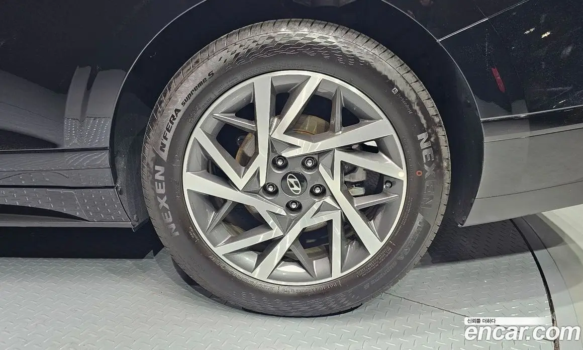 Hyundai Grandeur 2025 1.6 автомат (гидро), фото 7