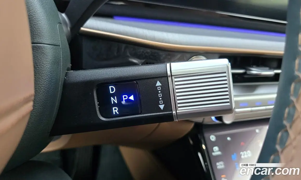 Hyundai Grandeur 2025 1.6 автомат (гидро), фото 12