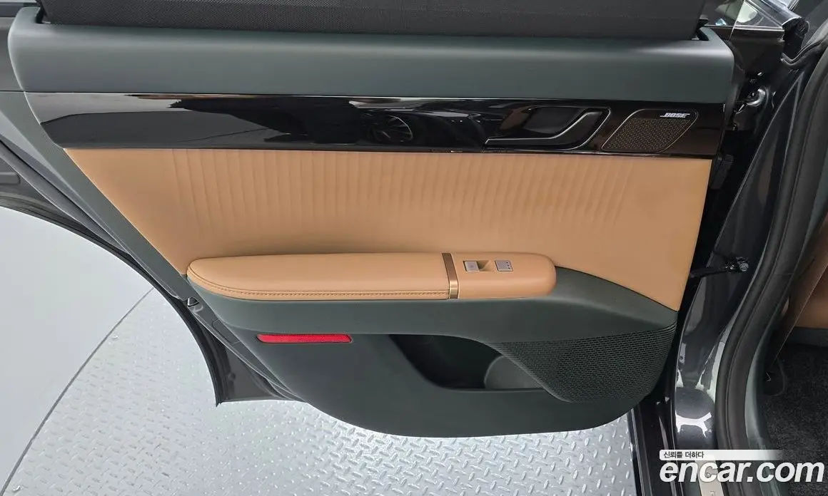 Hyundai Grandeur 2025 1.6 автомат (гидро), фото 15