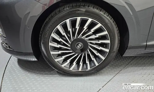 Hyundai Grandeur 2025 1.6 автомат (гидро), миниатюра 5