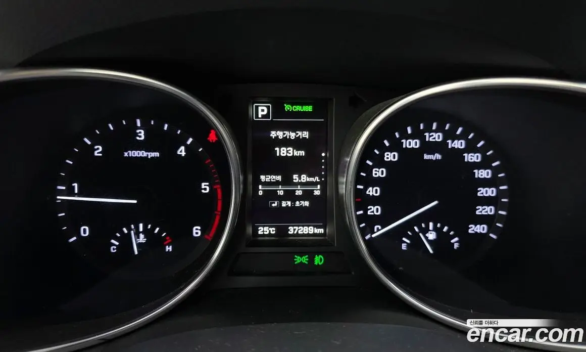 Hyundai Santa Fe 2016 2.0 автомат (гидро), фото 11