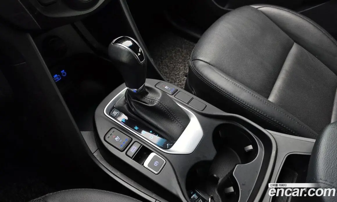 Hyundai Santa Fe 2016 2.0 автомат (гидро), фото 12