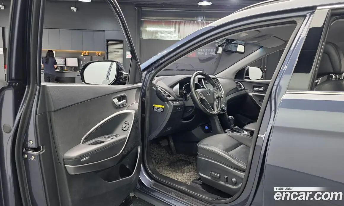 Hyundai Santa Fe 2016 2.0 автомат (гидро), фото 13