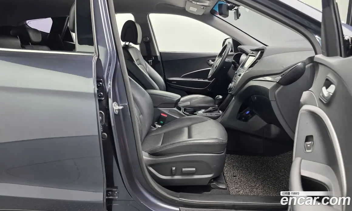 Hyundai Santa Fe 2016 2.0 автомат (гидро), фото 17