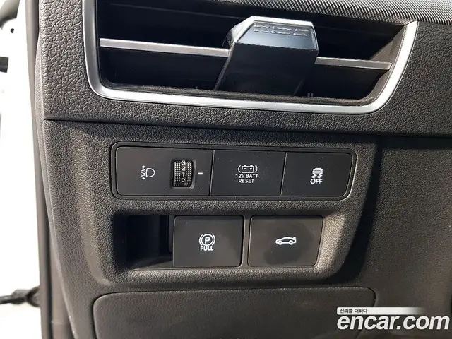 Hyundai Sonata 2023 2.0 автомат (гидро), миниатюра 11
