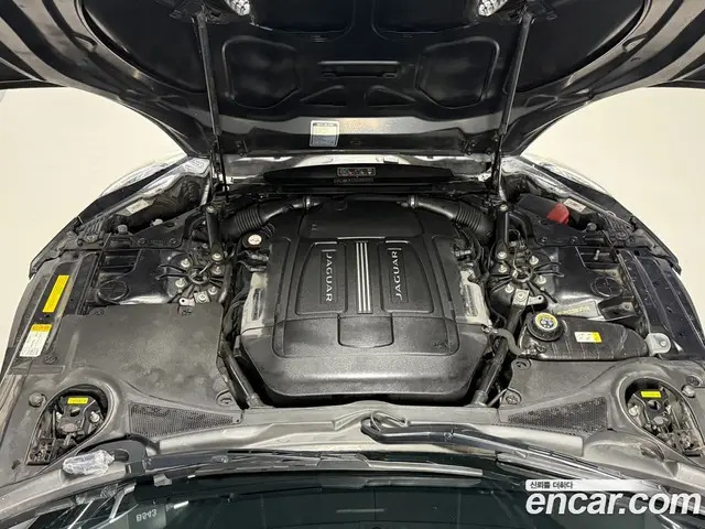 Jaguar F-Type 2015 3.0 автомат (гидро), миниатюра 11 Jaguar F-Type 2015 3.0 автомат (гидро), миниатюра 11