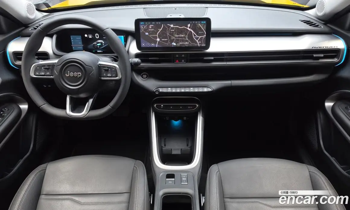 Jeep Avenger 2024 0.1 автомат (гидро), фото 10