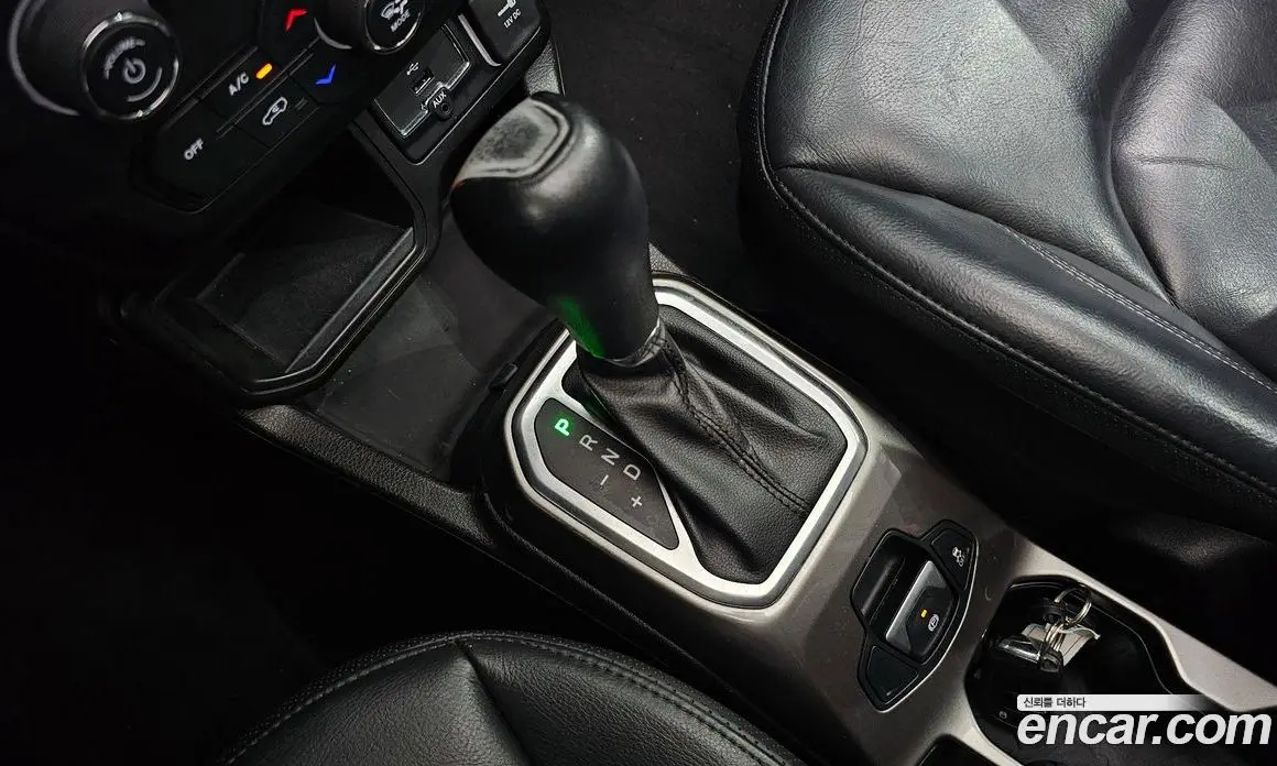 Jeep Renegade 2021 2.4 автомат (гидро), фото 9
