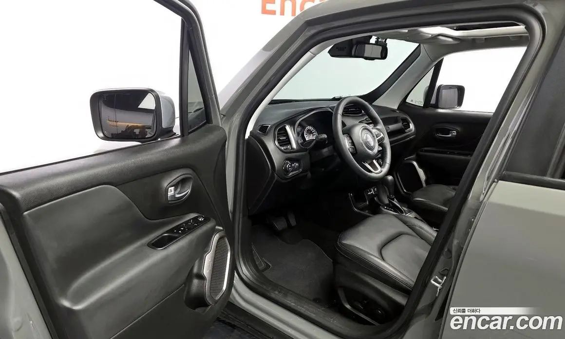 Jeep Renegade 2022 1.3 автомат (гидро), фото 13