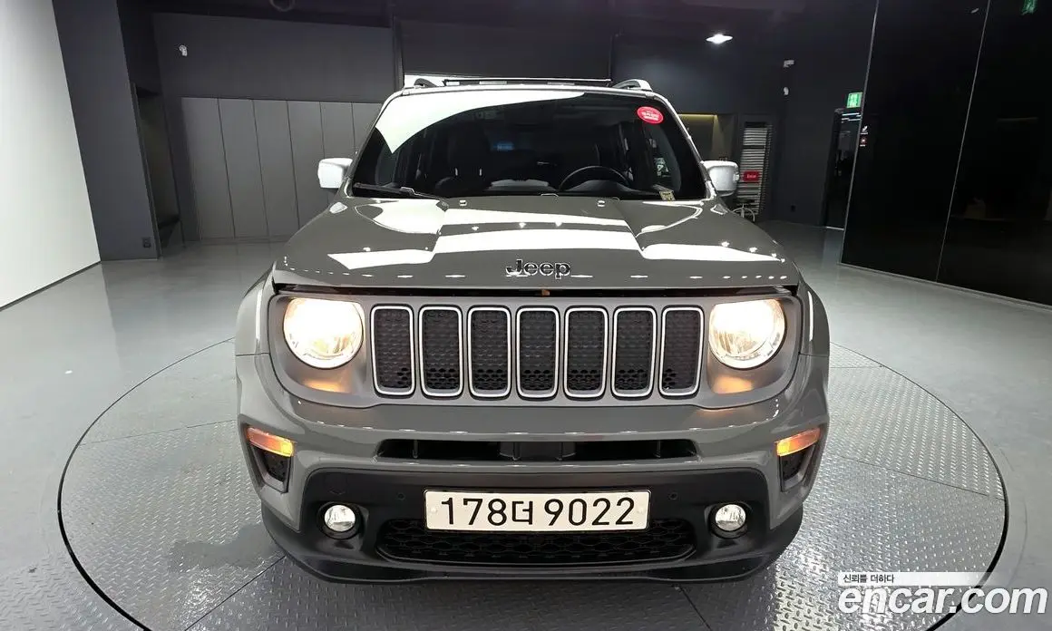 Jeep Renegade 2022 1.3 автомат (гидро), фото 32