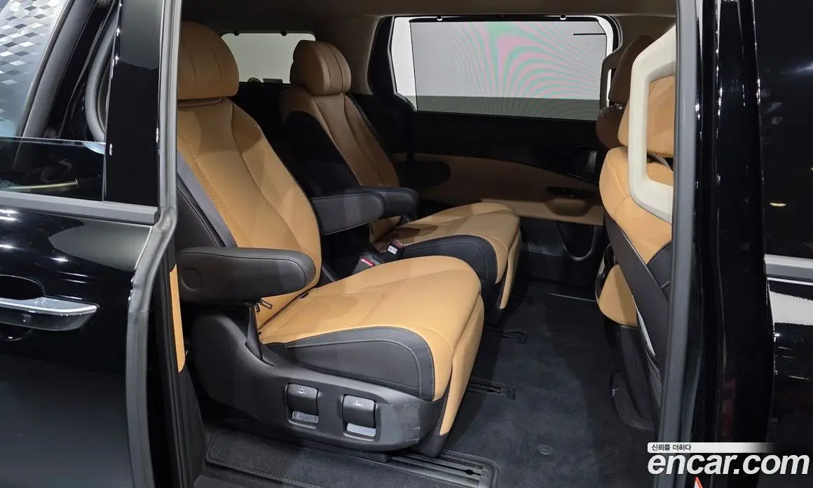 Kia Carnival 2023 3.5 автомат (гидро), фото 18