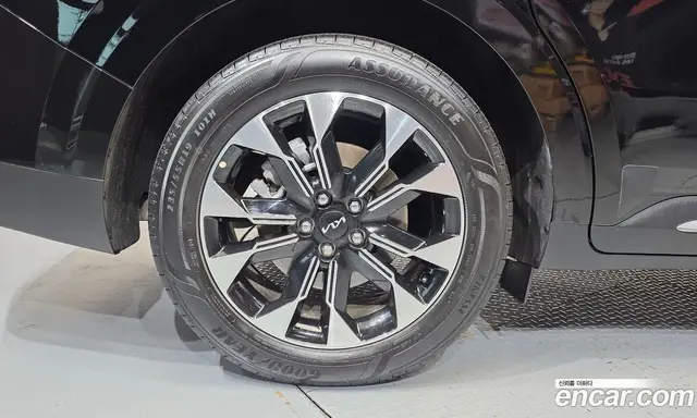 Kia Carnival 2023 3.5 автомат (гидро), миниатюра 7