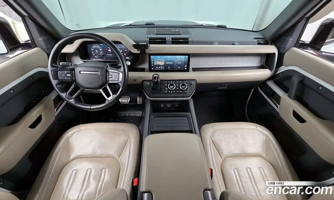 Land Rover Defender 2022 3.0 автомат (гидро), фото 7