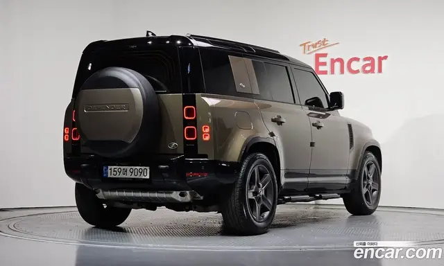 Land Rover Defender, 2023, 12 592 км