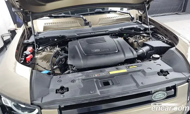 Land Rover Defender 2023 2.0 автомат (гидро), миниатюра 5