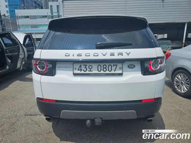 Land Rover Discovery Sport 2016 2.0 автомат (гидро), миниатюра 4