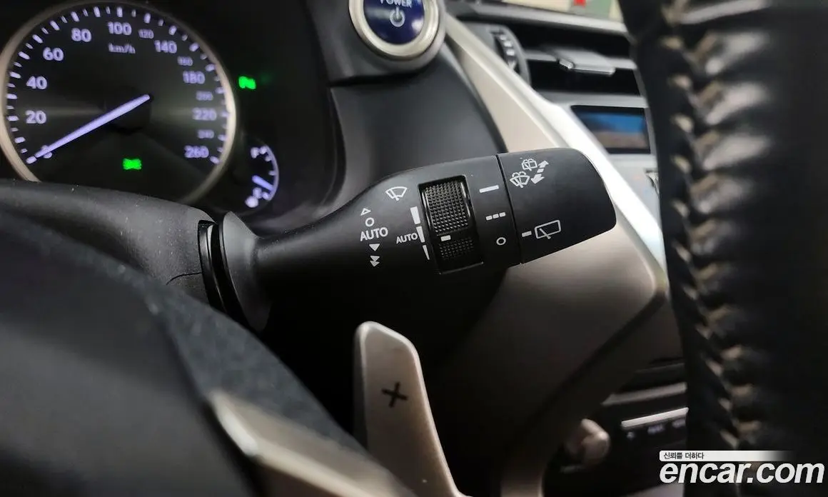 Lexus NX 2018 2.5 автомат (гидро), фото 19 Lexus NX 2018 2.5 автомат (гидро), фото 19
