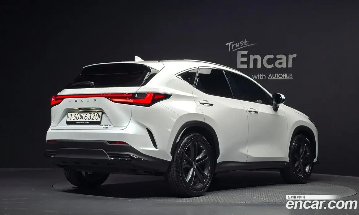 Lexus NX 2022 2.5 автомат (гидро), фото 2 Lexus NX 2022 2.5 автомат (гидро), фото 2
