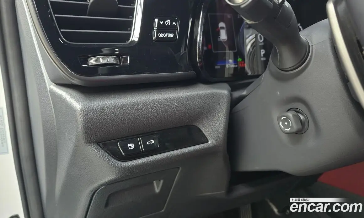 Lexus NX 2022 2.5 автомат (гидро), фото 25 Lexus NX 2022 2.5 автомат (гидро), фото 25
