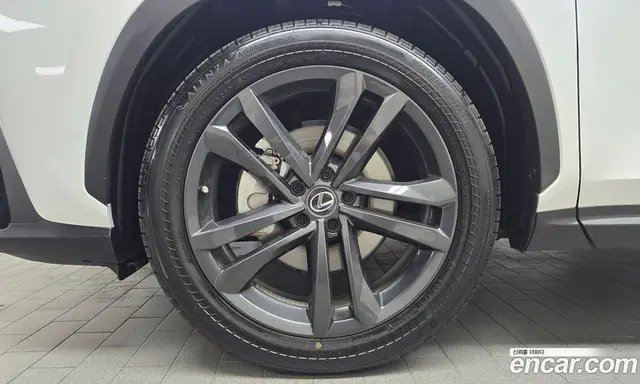 Lexus NX 2022 2.5 автомат (гидро), миниатюра 5 Lexus NX 2022 2.5 автомат (гидро), миниатюра 5