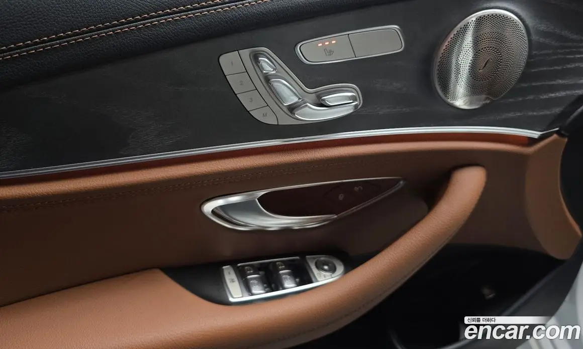 Mercedes-Benz E-Class 2021 2.0 автомат (гидро), фото 20