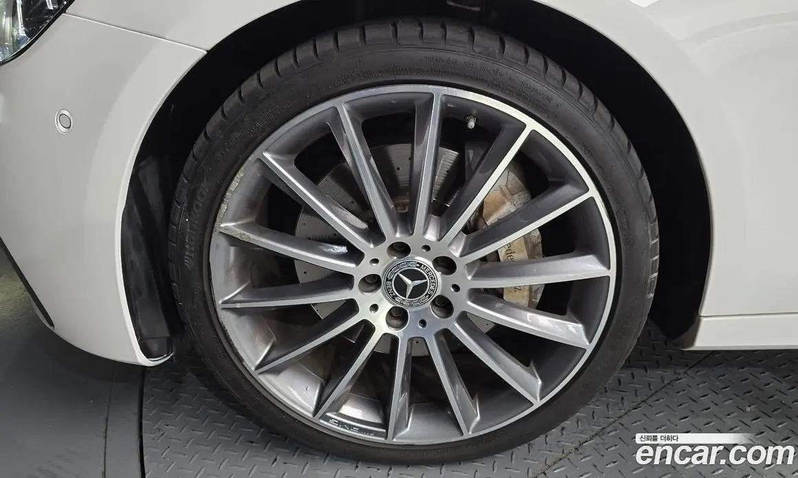 Mercedes-Benz E-Class 2021 2.0 автомат (гидро), фото 5