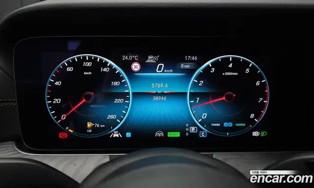 Mercedes-Benz E-Class 2023 2.0 автомат (гидро), миниатюра 10