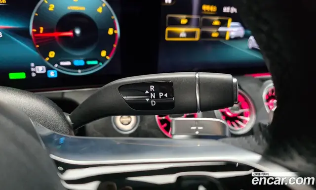 Mercedes-Benz E-Class 2023 1.9 автомат (гидро), миниатюра 12