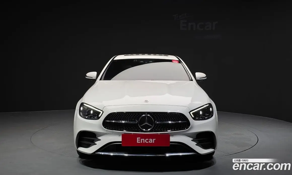 Mercedes-Benz E-Class 2023 1.9 автомат (гидро), фото 3