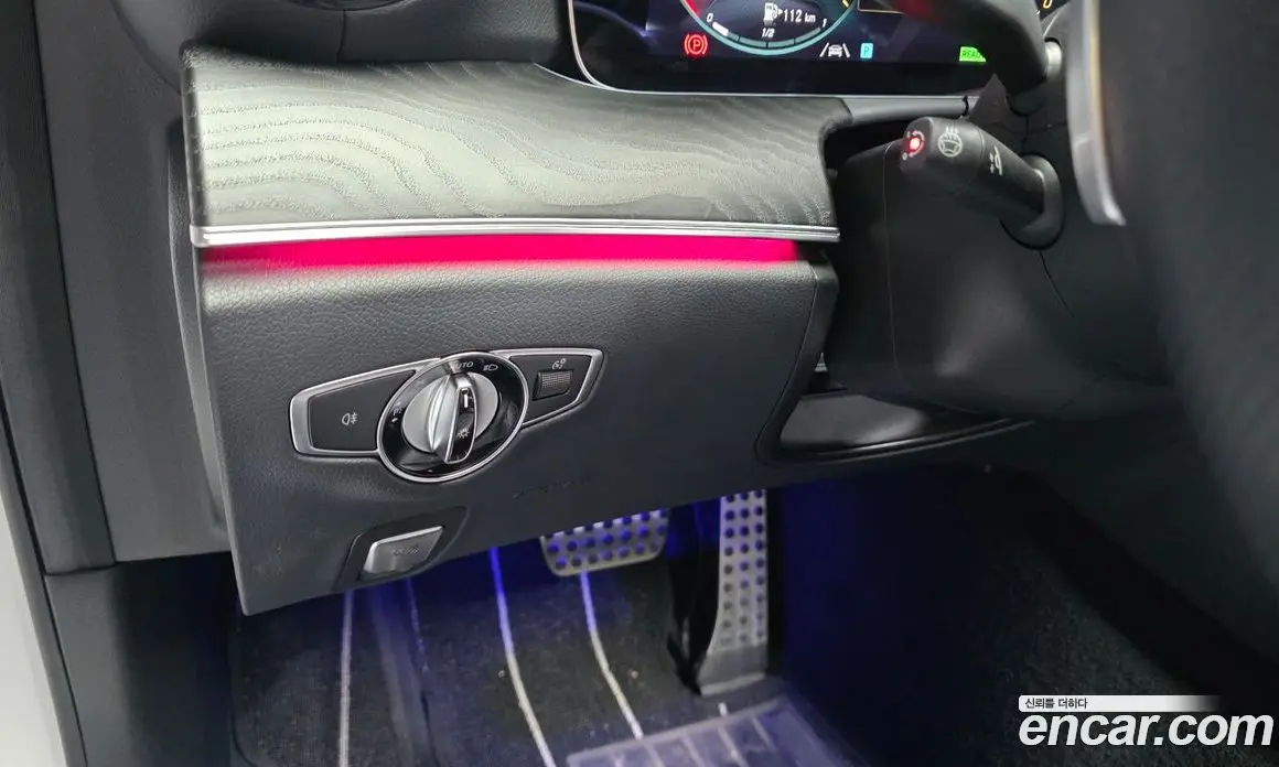 Mercedes-Benz E-Class 2023 1.9 автомат (гидро), фото 26