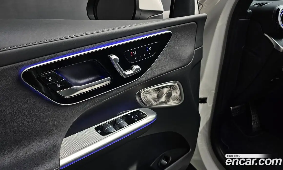 Mercedes-Benz GLC-Class 2025 2.0 автомат (гидро), фото 30