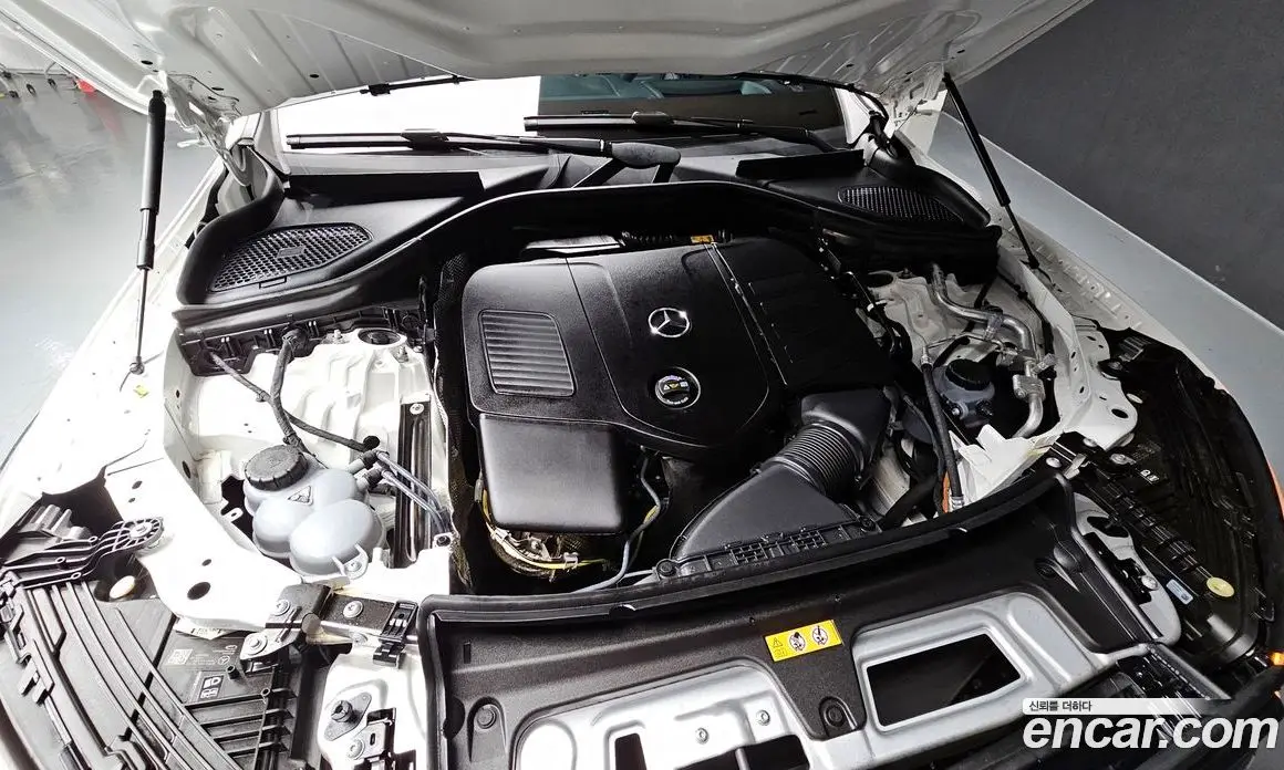 Mercedes-Benz GLC-Class 2025 2.0 автомат (гидро), фото 6