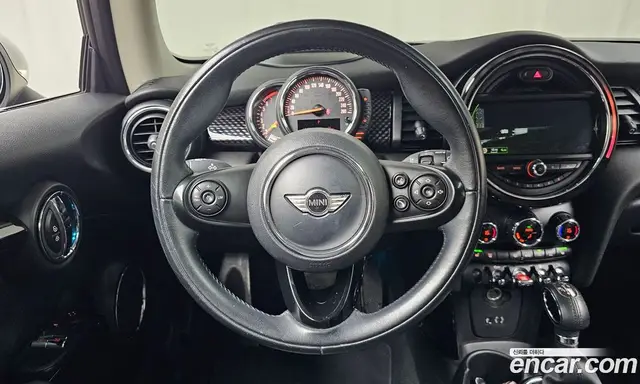 Mini Cooper 2017 2.0 автомат (гидро), миниатюра 12