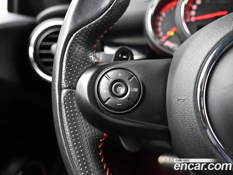 Mini Cooper 2020 2.0 автомат (гидро), фото 16