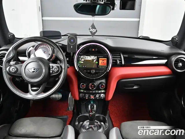 Mini Cooper 2020 2.0 автомат (гидро), миниатюра 7