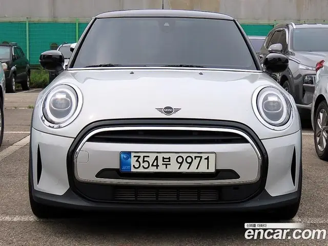 Mini Cooper, 2022, 86 591 км