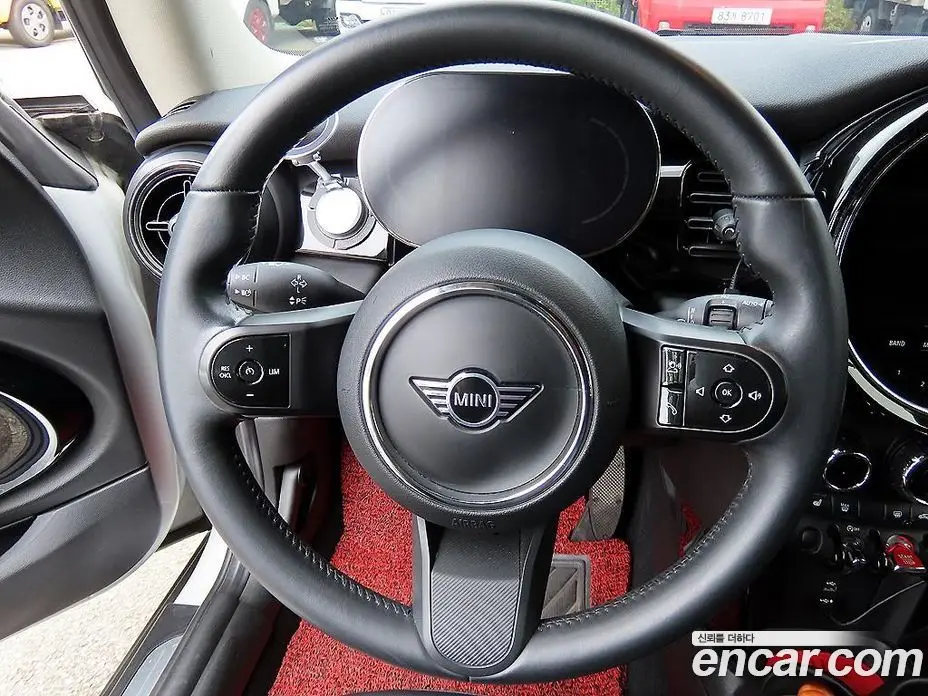Mini Cooper 2022 1.5 автомат (гидро), фото 7