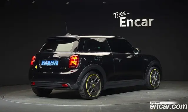 Mini Cooper 2022 автомат (гидро), миниатюра 2