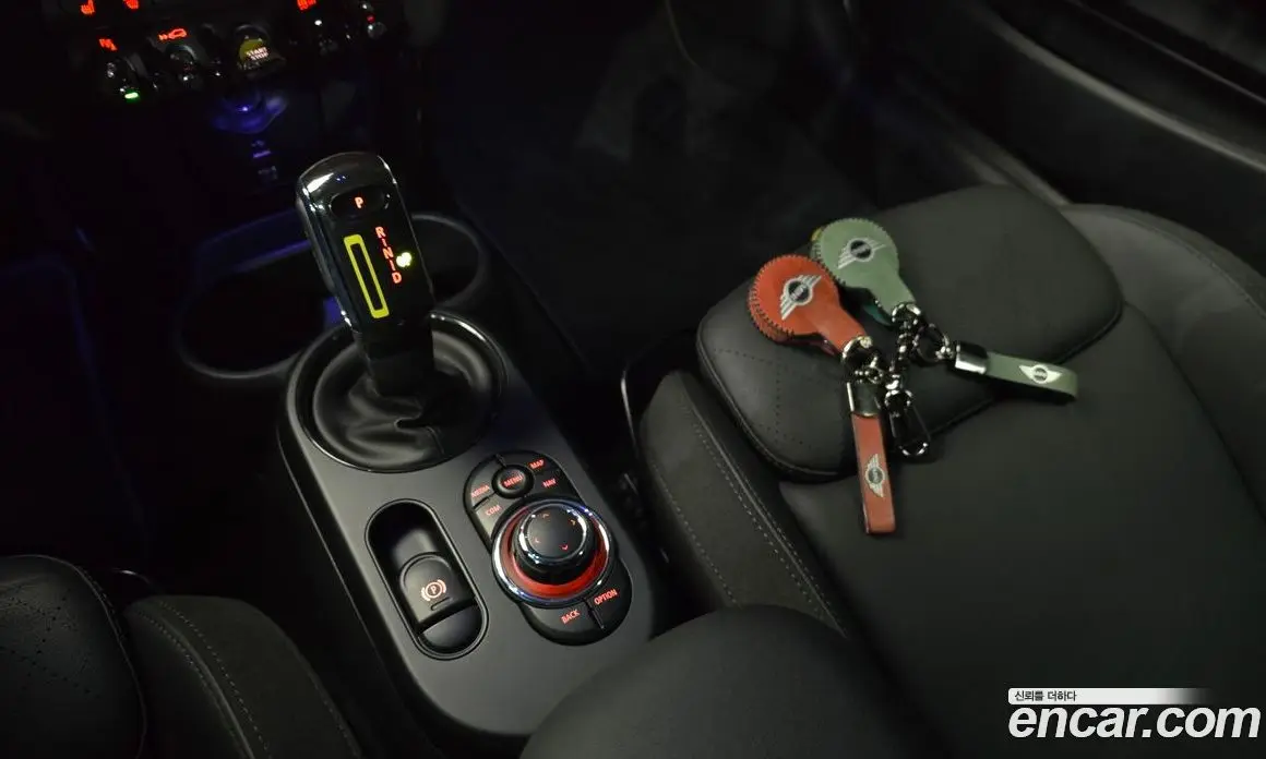 Mini Cooper 2022 автомат (гидро), фото 12