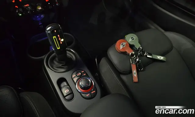 Mini Cooper 2022 автомат (гидро), миниатюра 12