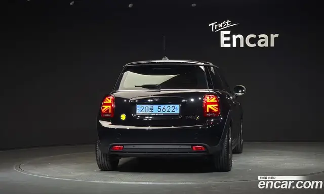 Mini Cooper 2022 автомат (гидро), миниатюра 4