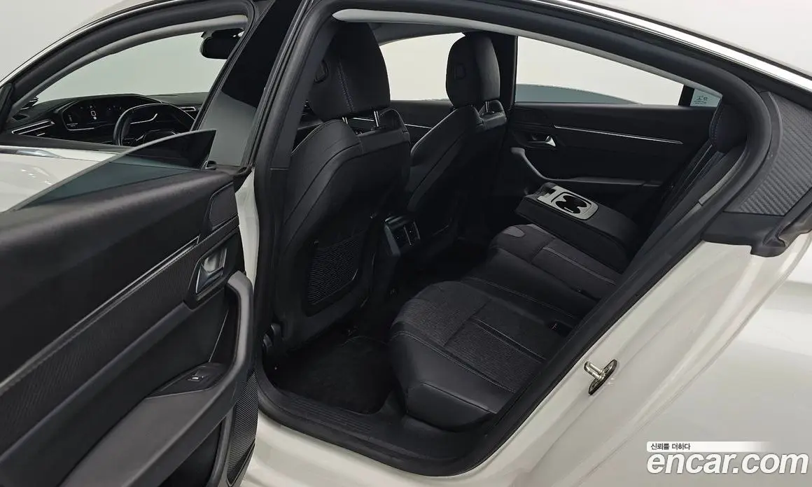 Peugeot 508 2019 2.0 автомат (гидро), фото 11
